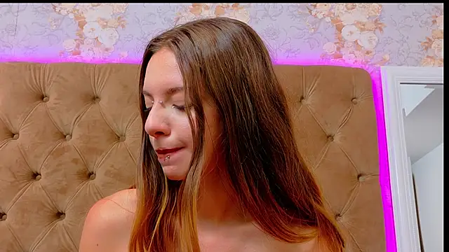 CoraVex Chat XXX in diretta