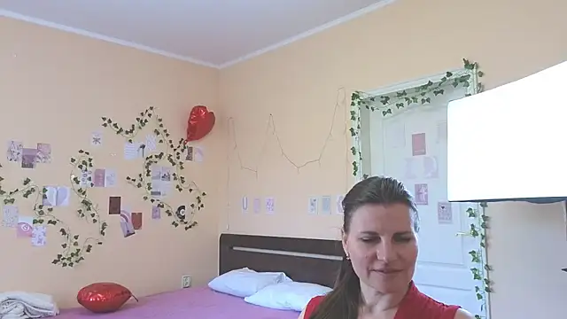 دردشة Mirabelle_Velvet الجنسية المباشرة