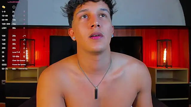 Leo_Savage_ Live XXX Chat