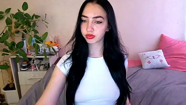 Chat XXX en directo de WildKittenX_