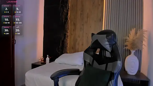 Онлайн чат XXX lia_sexx19