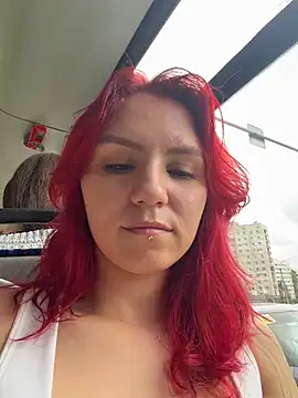 -Straycat- Live XXX Chat