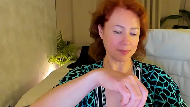 LeticiaRomano Adlı Modelin Canlı XXX Sohbeti