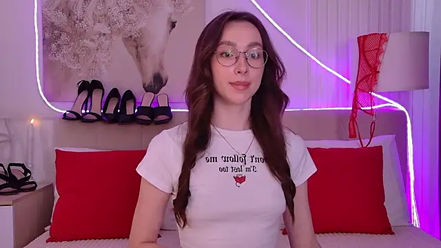 Chatroom XXX en direct de Emily_Simon