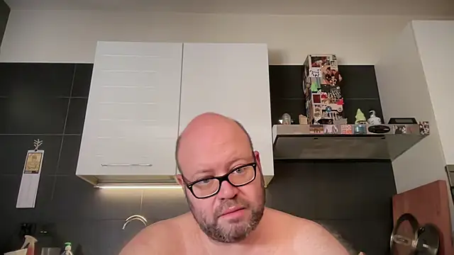 theitalianbear Webcamshow
