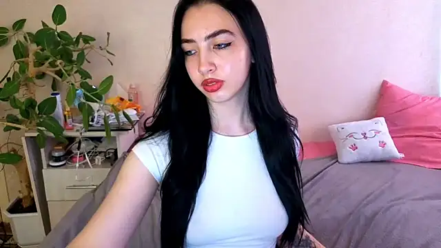 Chat XXX en directo de WildKittenX_