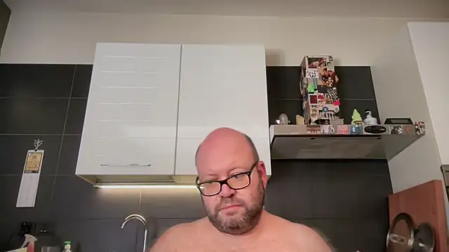 theitalianbear: απευθείας συνομιλία ΧΧΧ
