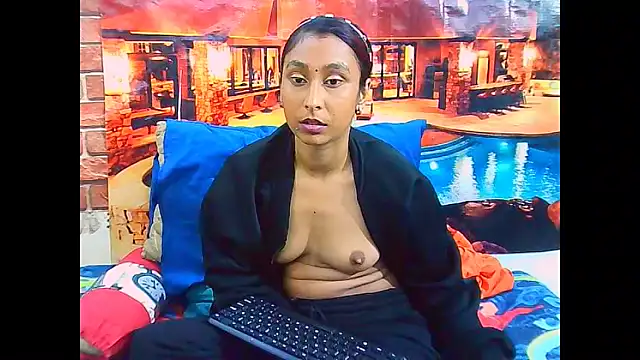 Chat XXX en directo de IndianSexyButt