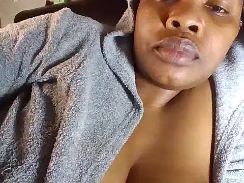 kim24242 Live XXX Chat