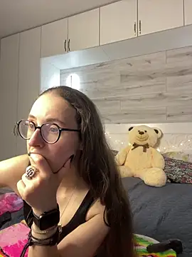 MartiniiSelenna Chat XXX live