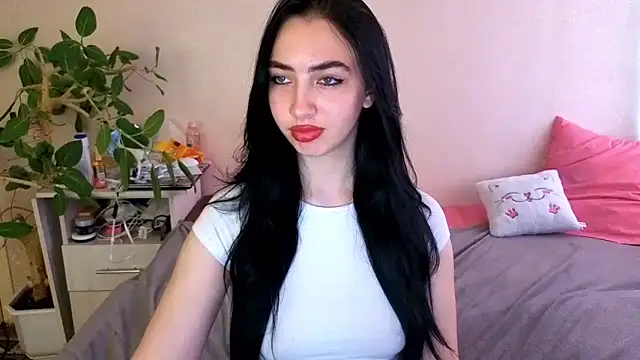 WildKittenX_ Live XXX-chat