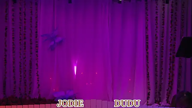yznt-dudu's Live XXX Chat