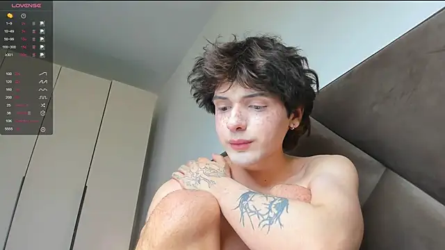 Chatroom XXX en direct de colestorms
