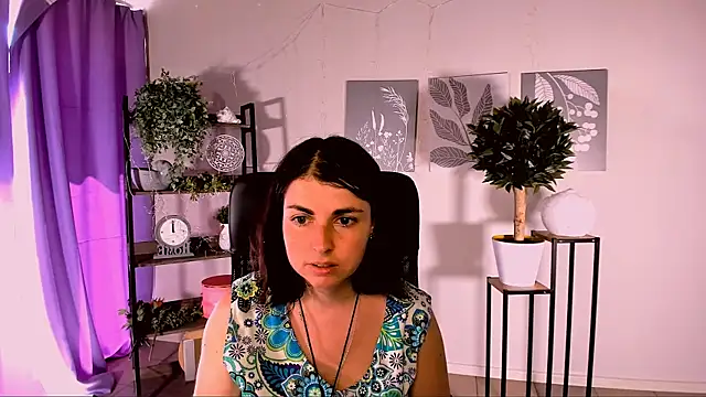 MartaEdams' Live XXX Chat