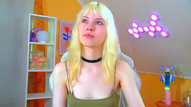 HannahHollis Adlı Modelin Canlı XXX Sohbeti