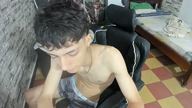 XXX chat uživo modela wex_077