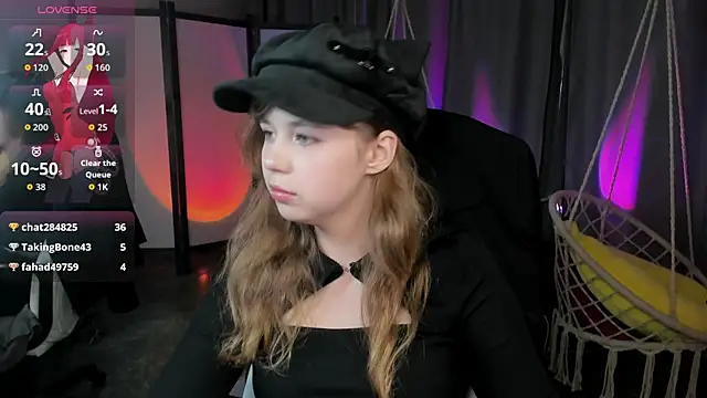 LeonaHicks Chat XXX live