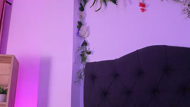 XXX chat uživo modela kaylee_lee
