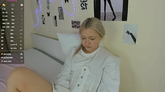 MidnightPoise Live XXX-Chat