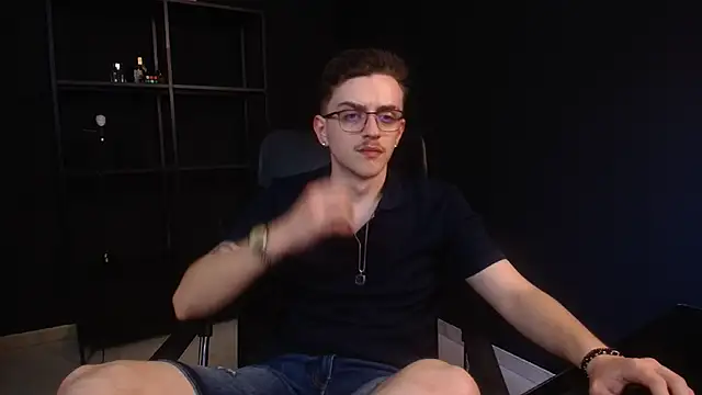 FelixStarkk Chat XXX live