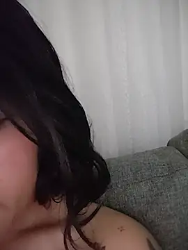 Show modela ElaRuil69 na web-kameri