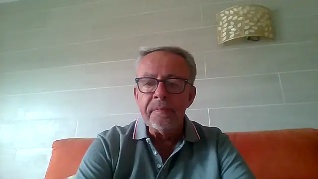 Chat XXX en directo de tuggy59