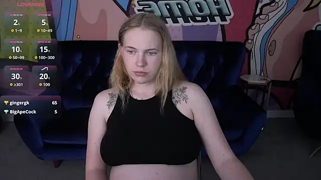 NikkyReyyy Chat XXX live