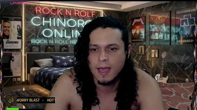 chino_roz live XXX chat