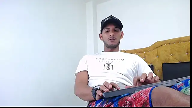 XXX chat uživo modela Chris_Dick23