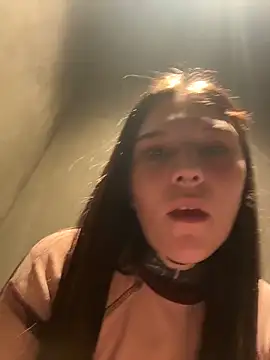 Živý XXX chat FionaMurr
