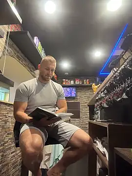 trainwithme élő XXX-chatje