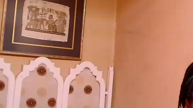 MatureNesh's Live XXX Chat