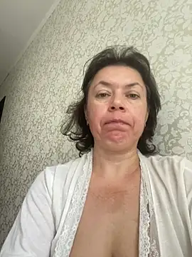 Chat +18 de Kiramagic ao vivo