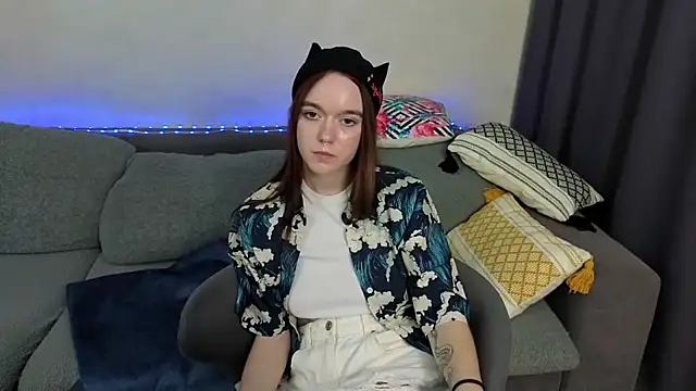 Chat +18 de SunyLily ao vivo