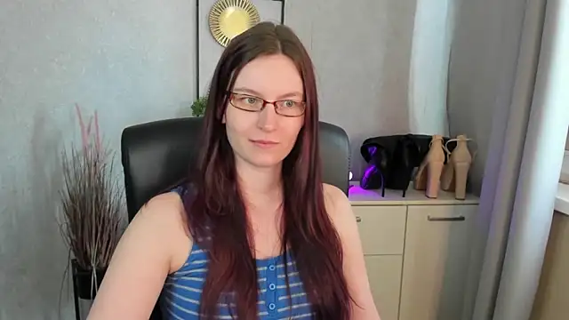 Živý XXX chat emmaxDelight