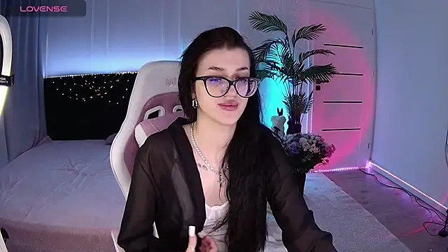 Chatroom XXX en direct de Ariella_Me