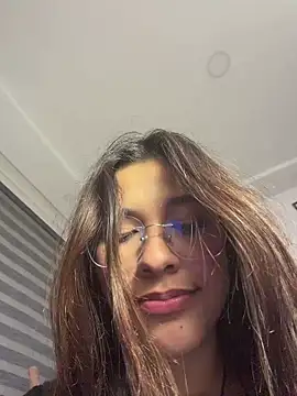 crystal_bunny7 Adlı Modelin Canlı XXX Sohbeti