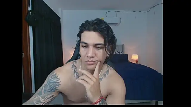 Chatroom XXX en direct de Mrbig_maximo