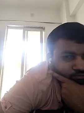 vinay_smalldick Chat XXX in diretta