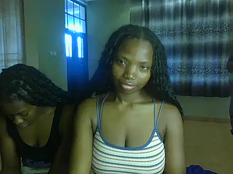 Mariana_150's Live XXX Chat