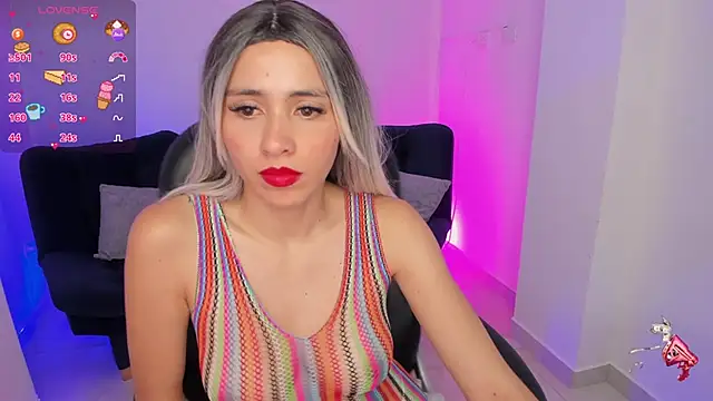 Chat XXX en directo de emilly_smith_1