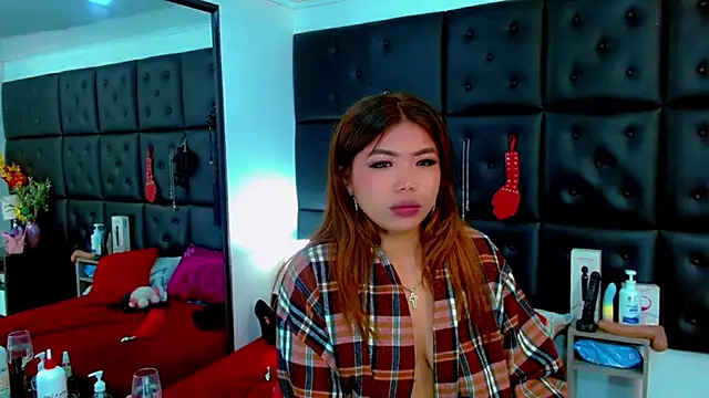 Cloelombard 라이브 XXX 채팅