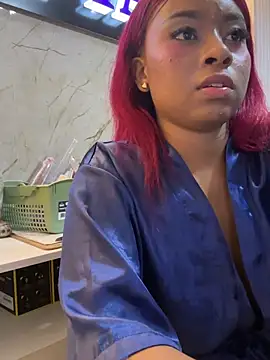 Czat XXX na żywo – Kloe_rousse01