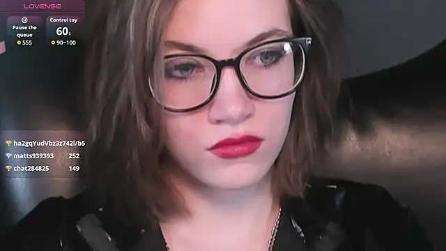 Chat XXX en directo de CathyAdams