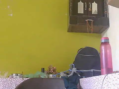 Stubborndesiboy Adlı Modelin Canlı XXX Sohbeti