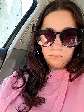Rossyta_r Chat XXX in diretta