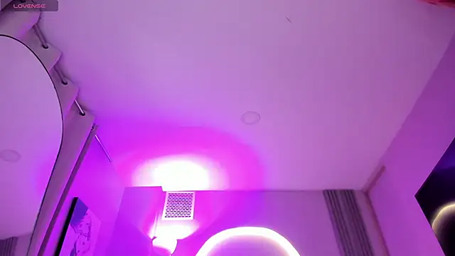 Sensual_shannellのライブXXXチャット