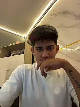 XXX chat uživo modela jeff__