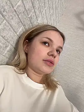Chat +18 de KimEvanss ao vivo