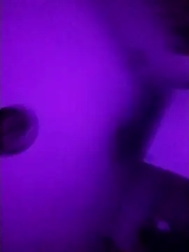 WiltedYeller élő XXX-chatje